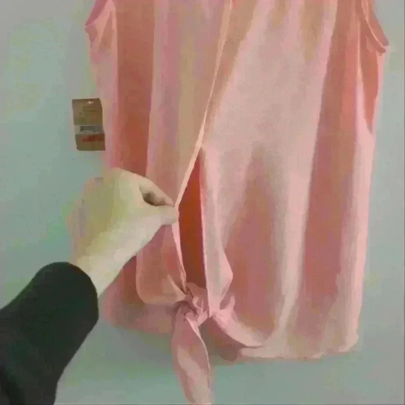 🌴2/$25🌴RACHEL ROY | Women's Pink Flamingo Flowy Back Tie Up Blouse - Picture 4 of 4